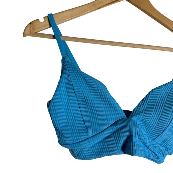 L*Space Pointelle Rib Winnie Island Blue V-Neck Bikini Swimsuit Top D Cup - Picture 5 of 9